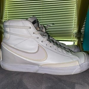 Nike Blazer Mid ‘77 Infinite